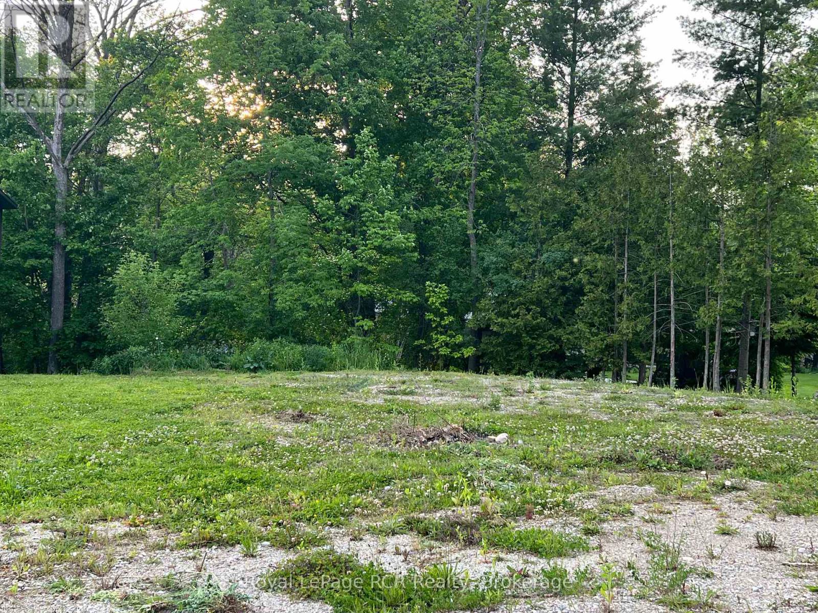 48 Gordon Cres, Meaford, ON N4L 0A9