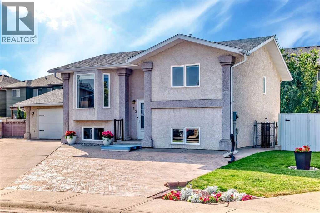 43 Staffordville Cres N, Lethbridge, AB T1H 5R1