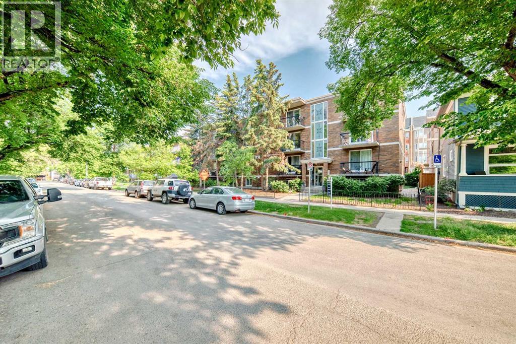 835 18 Avenue Sw Unit 301, Calgary, AB T2T 0G9