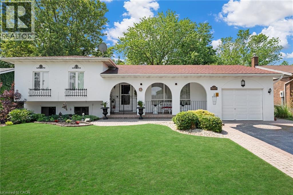 4200 Eastdale Dr, Beamsville, ON L3J 0N3