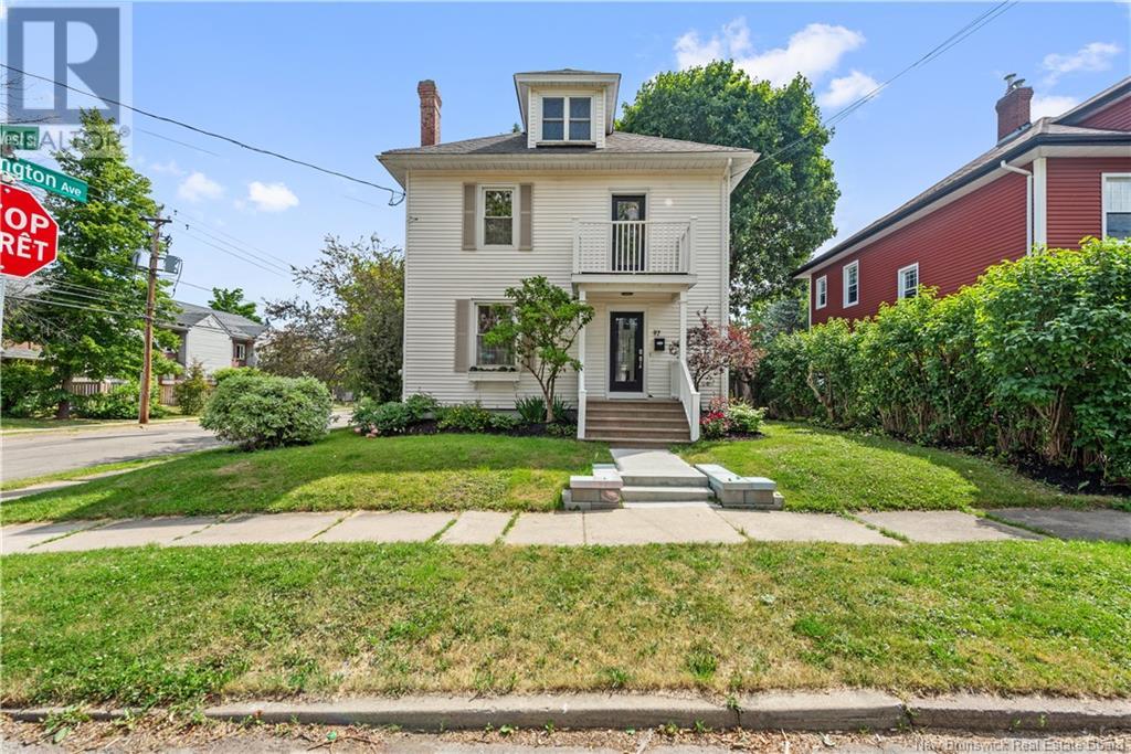 97 West St, Moncton, NB E1E 3N8