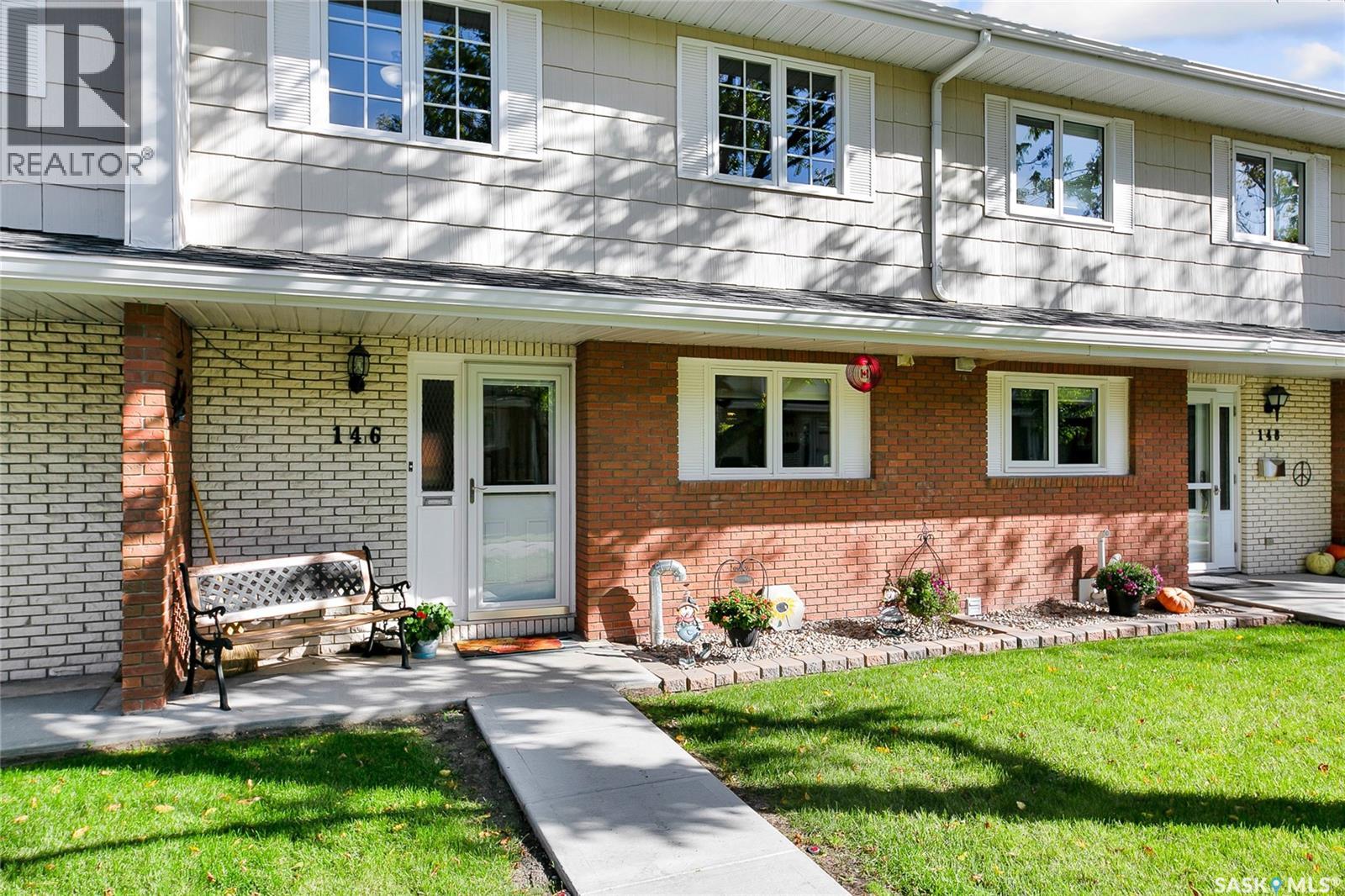 146 Plainsview Dr, Regina, SK S4S 6L2