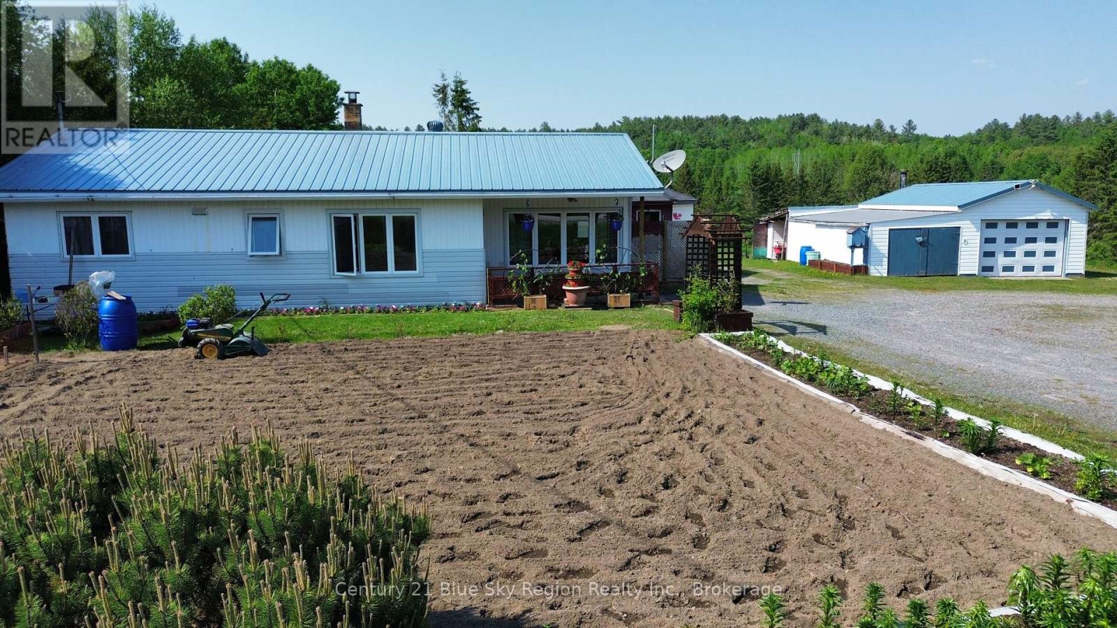 7707 Highway 17, Markstay-Warren, ON P0M 1X0