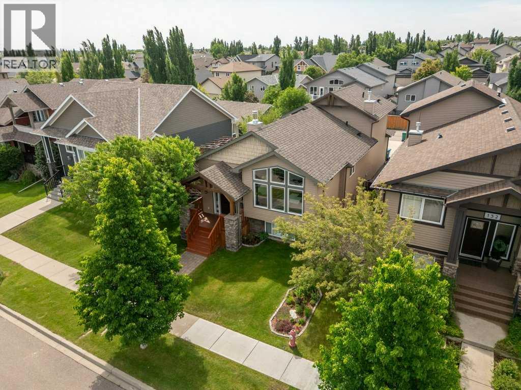 156 Riverstone Blvd W, Lethbridge, AB T1K 5E8