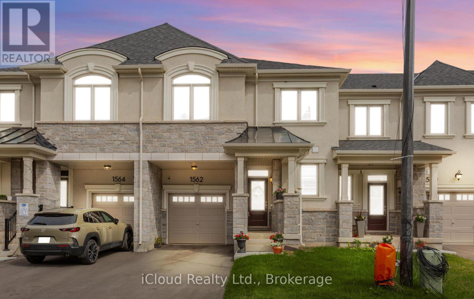 1562 Denison Pl, Milton Bw Bowes, ON L9E 1Y2