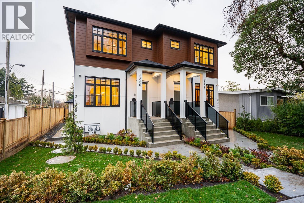 2329 E 49th Ave, Vancouver, BC V5S 1J3