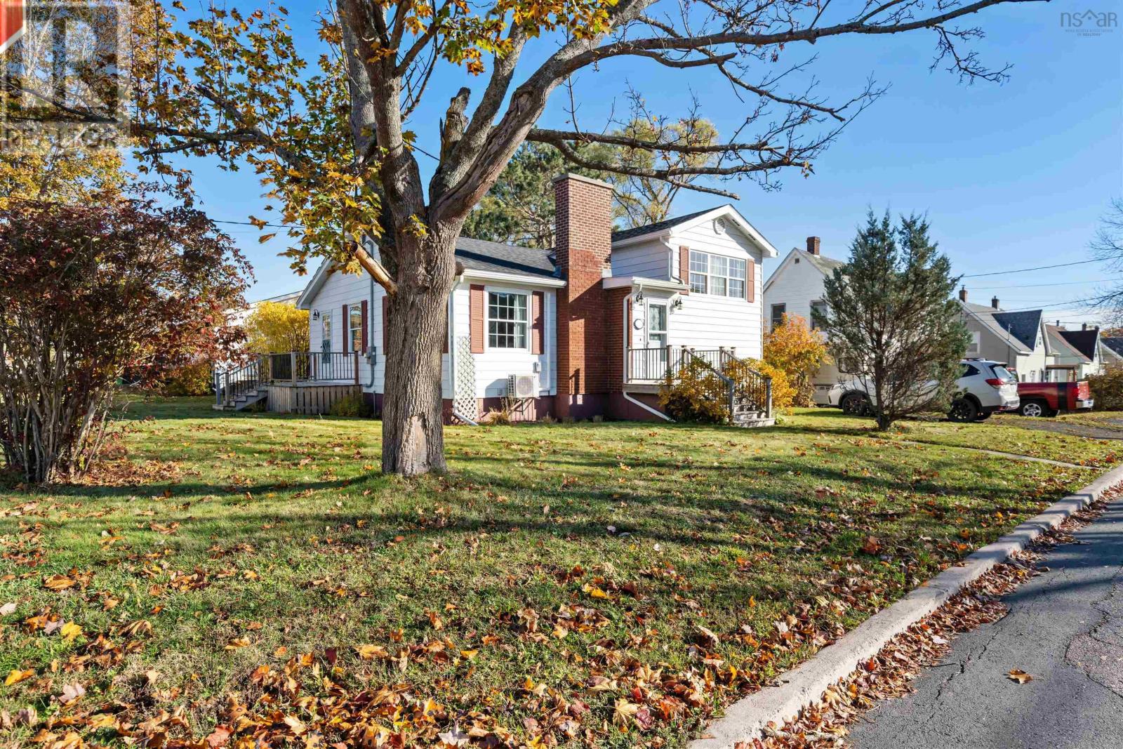 26 Coll Ave, Stellarton, NS B0K 1S0