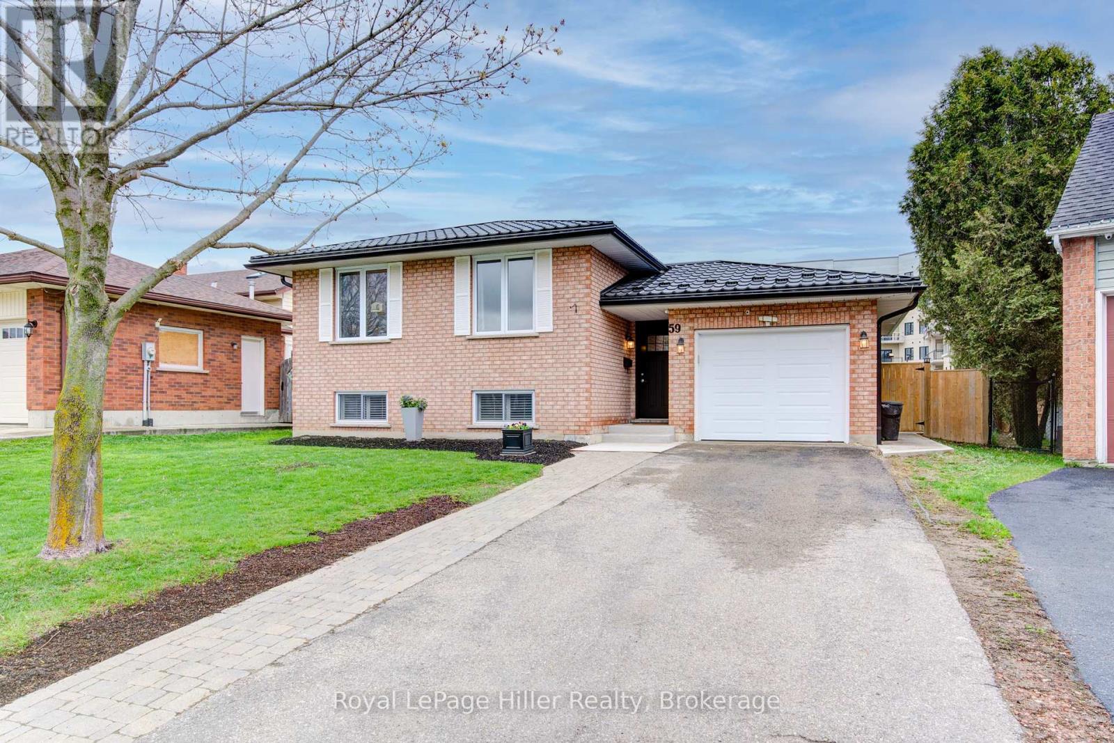 59 Sprung Ct, Stratford, ON N4Z 1G7