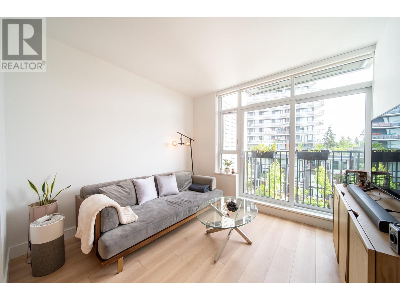 8750 University Crescent Unit 509, Burnaby, BC V5A 0G9