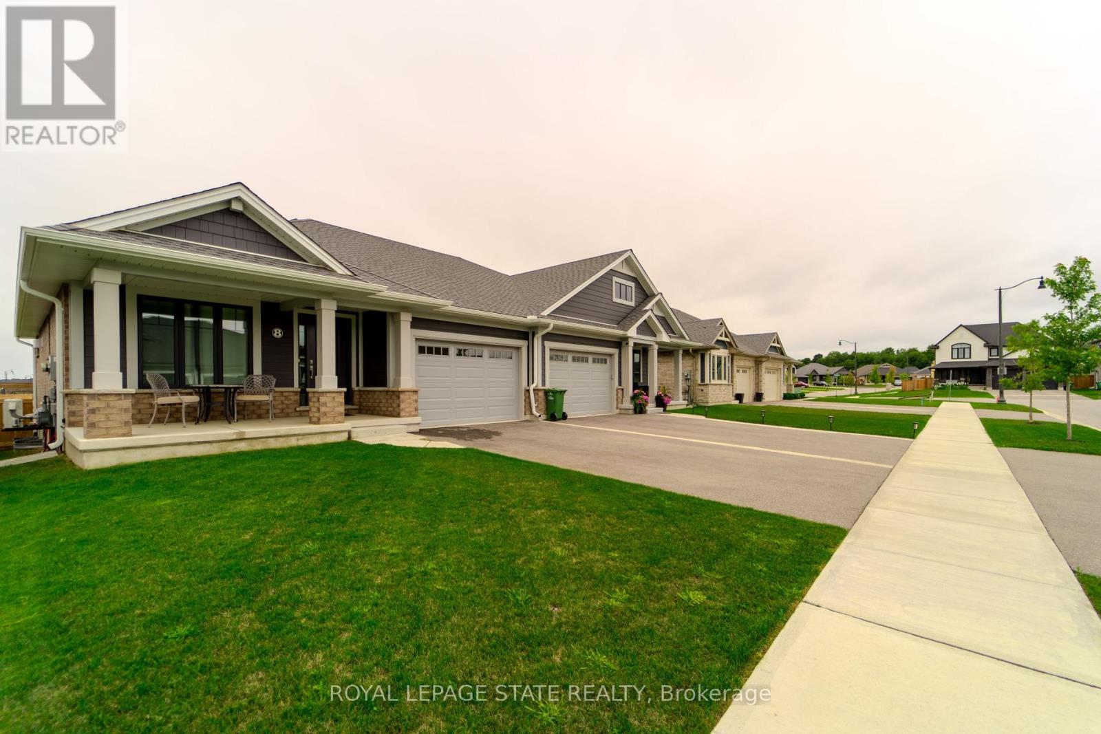 8 Harlequin Ct, St. Thomas, ON N5R 0L5