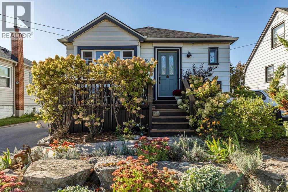80 E 39th St, Hamilton, ON L8V 4H3