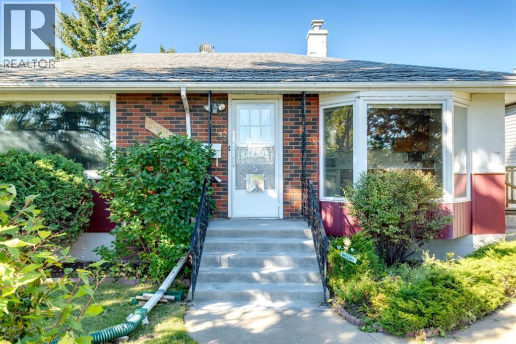 73 Street Nw Unit 3915, Calgary, AB T3B 2L8