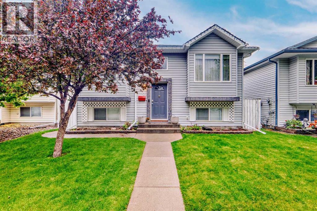 210 Uplands Blvd N, Lethbridge, AB T1H 6S6