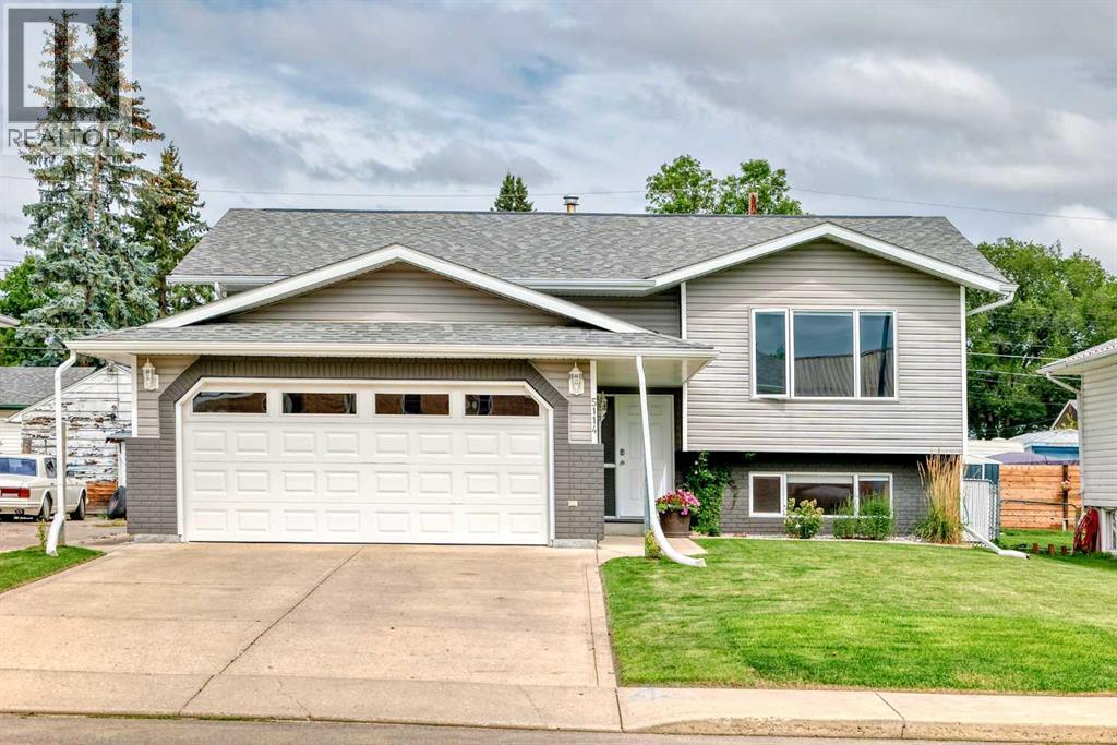 57 Ave Unit 5114, Ponoka, AB T4J 1G5