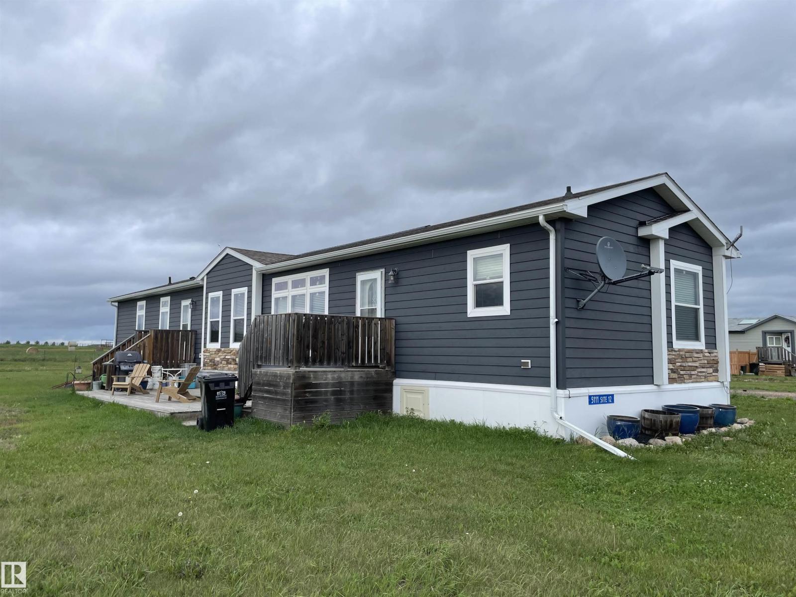 51 Av Unit 5111, Fort Kent, AB T5Z 0M8