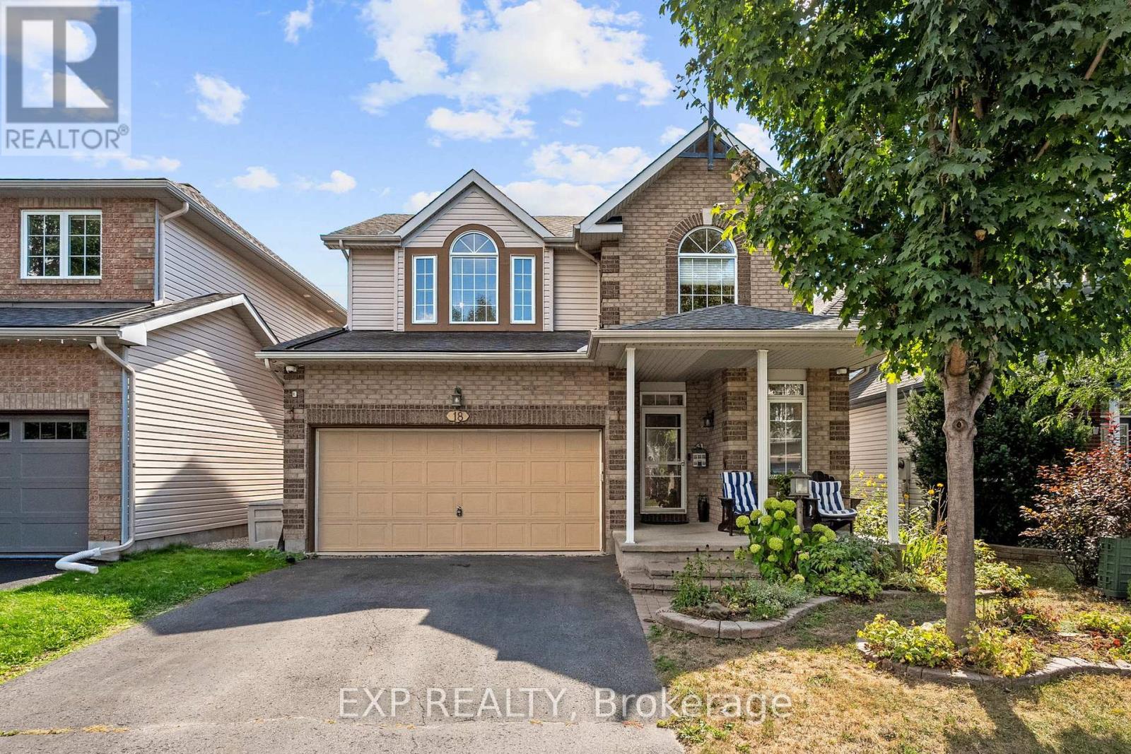 18 Golders Green Ln, Ottawa, ON K2J 5C1