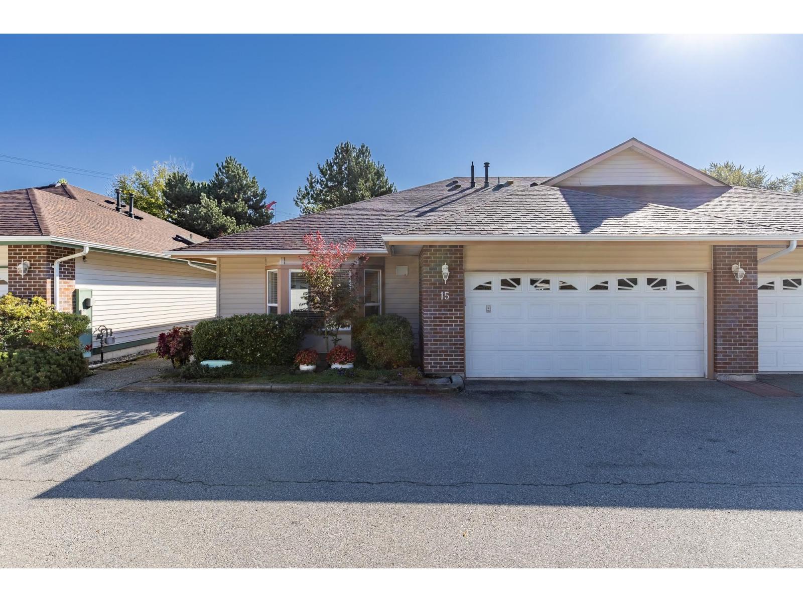 18939 65 Avenue Unit 15, Surrey, BC V3S 8Y2