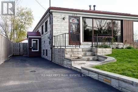 137 Newlands Ave, Toronto, ON M1L 1S2