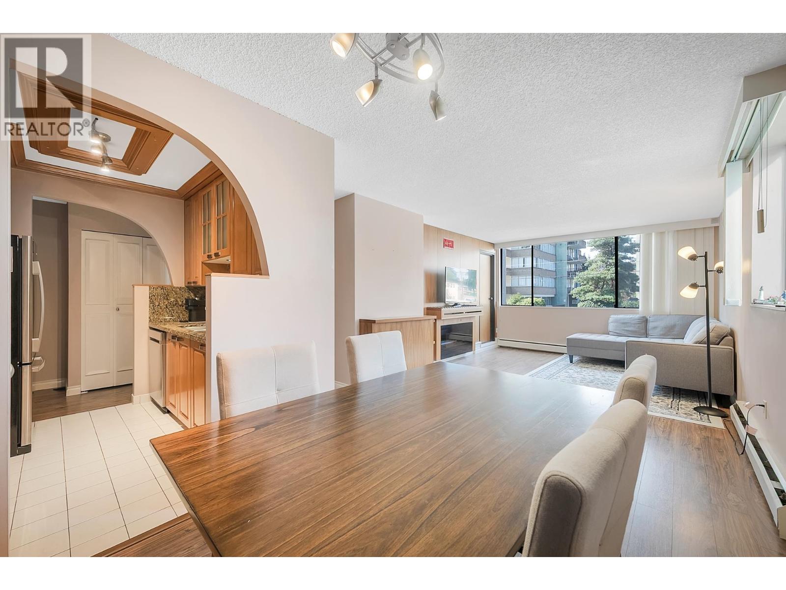 620 Seventh Avenue Unit 203, New Westminster, BC V3M 5T6