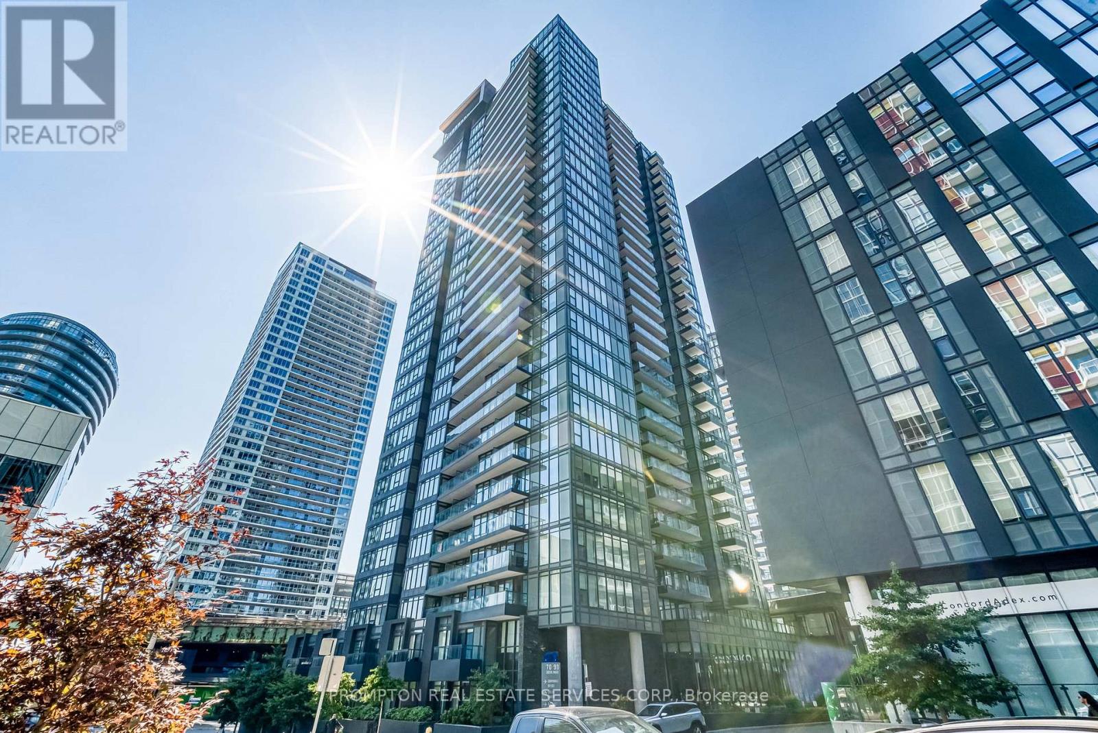 1002 70 Queens Wharf Rd, Toronto, ON M5V 0J2