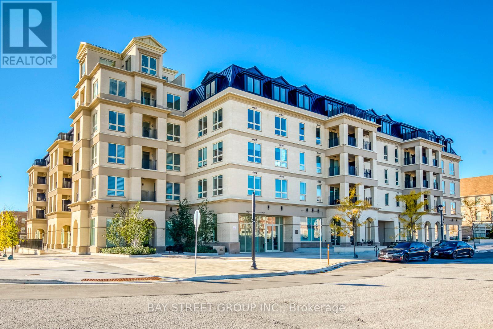 327 101 Cathedral High St, Markham Cathedraltown, ON L6C 3L8