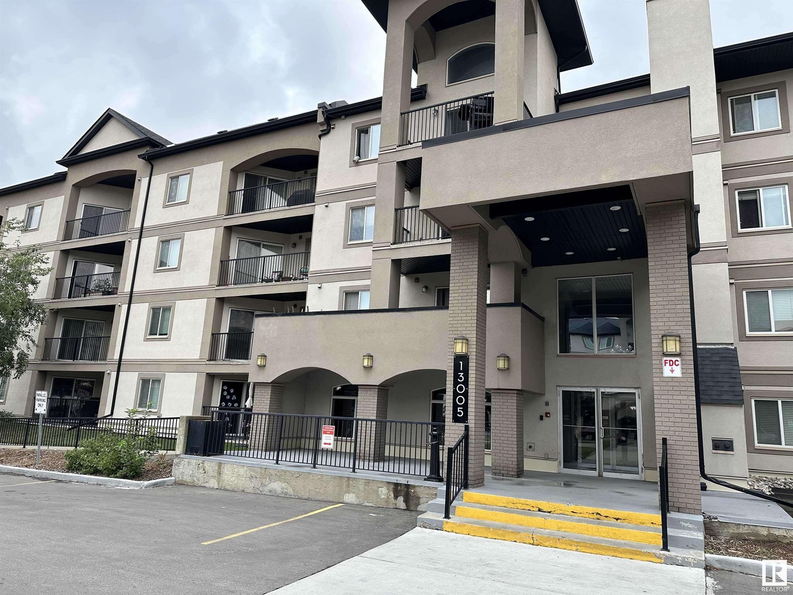 13005 140 Avenue Northwest #419, Edmonton, AB T6V 1X1