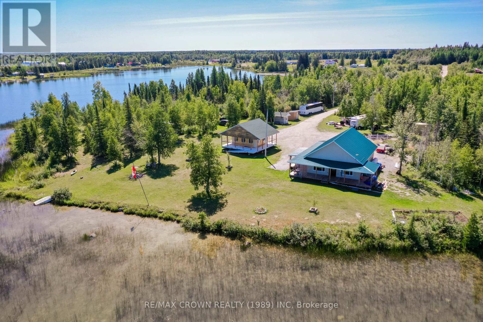 24 Shallow Lake Rd W, Mattice-val Cote, ON P0L 1T0