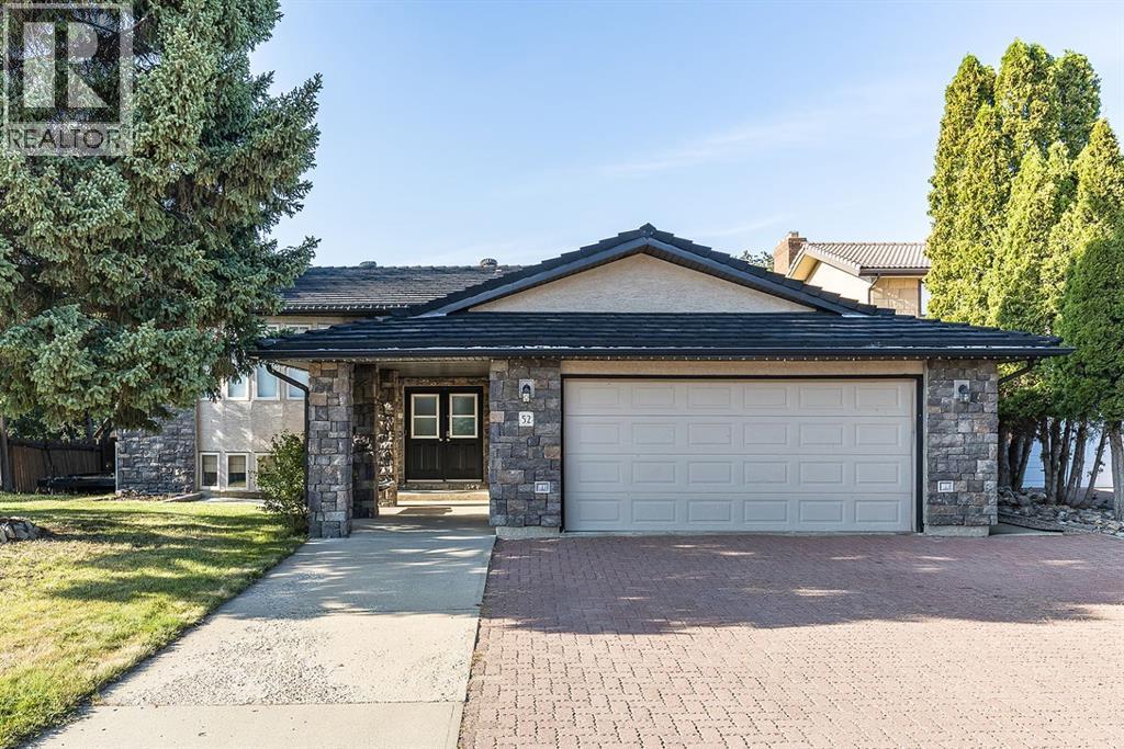 52 Ross Heights Ct SE, Medicine Hat, AB T1B 2R6