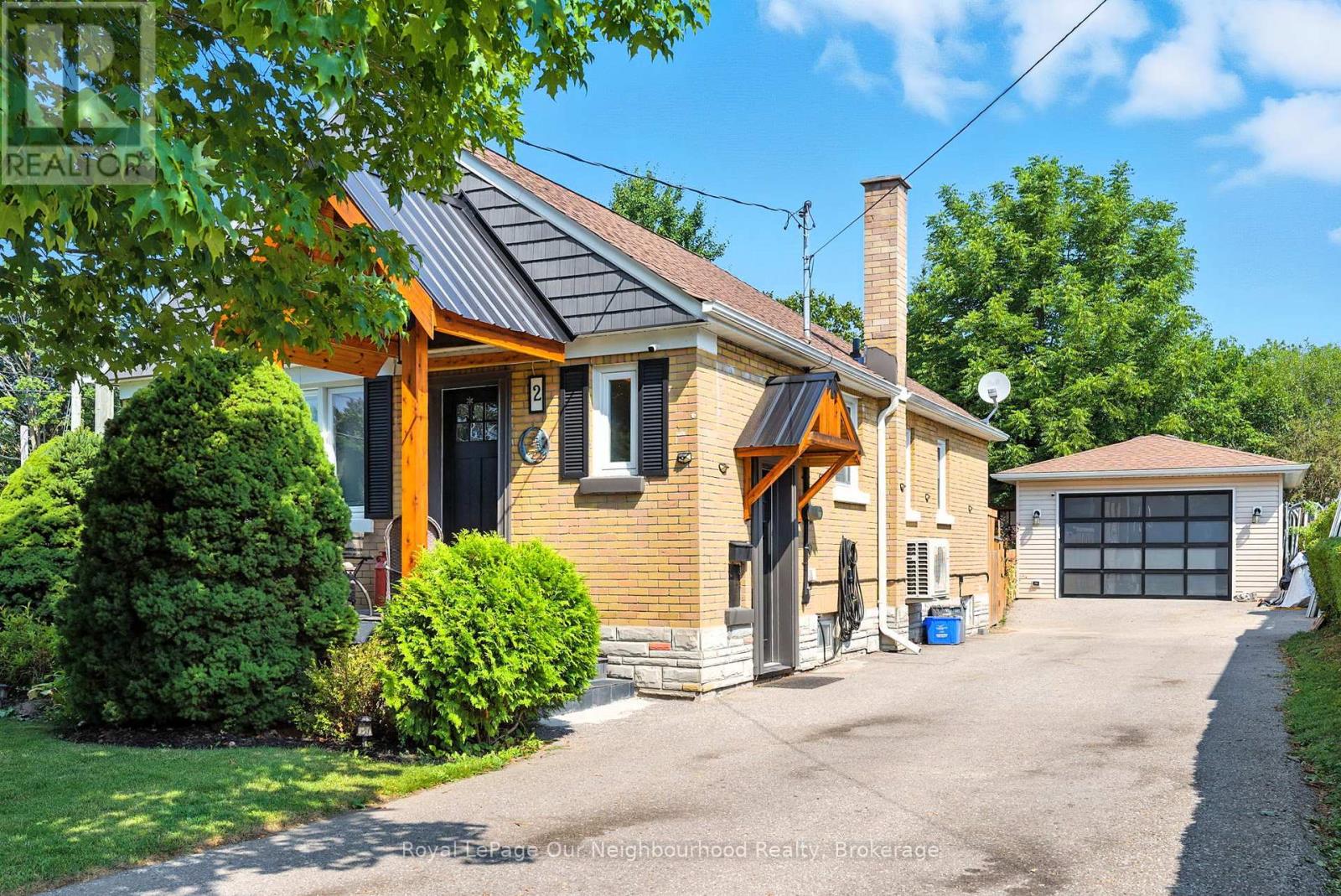 2 Oxford St, Port Hope, ON L1A 2H3