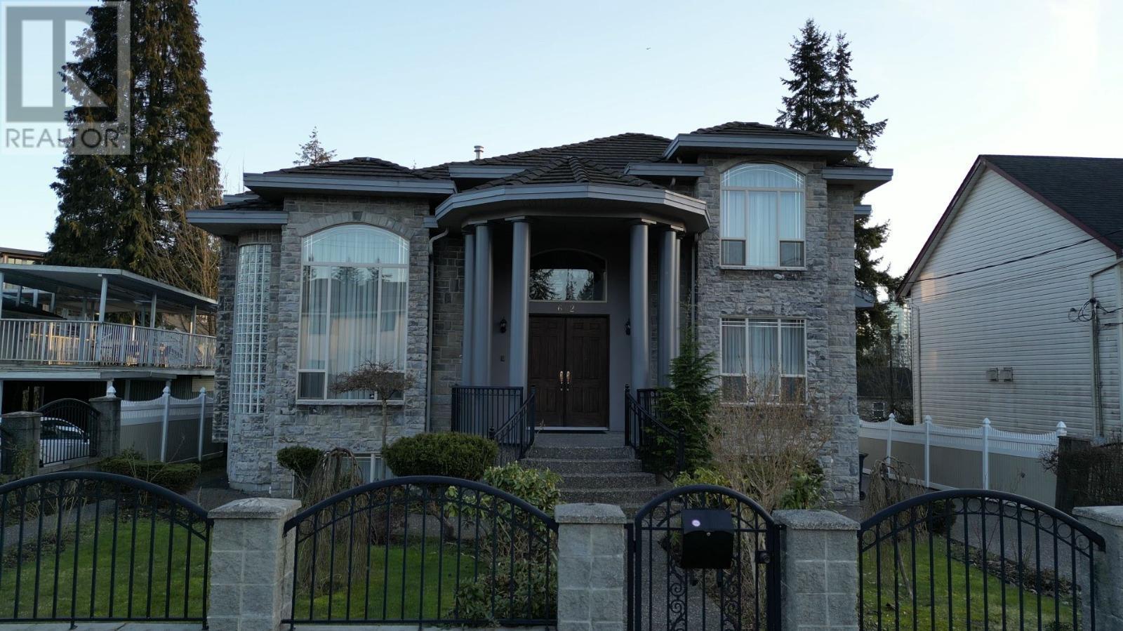 642 Thompson Ave, Coquitlam, BC V3J 3Z8