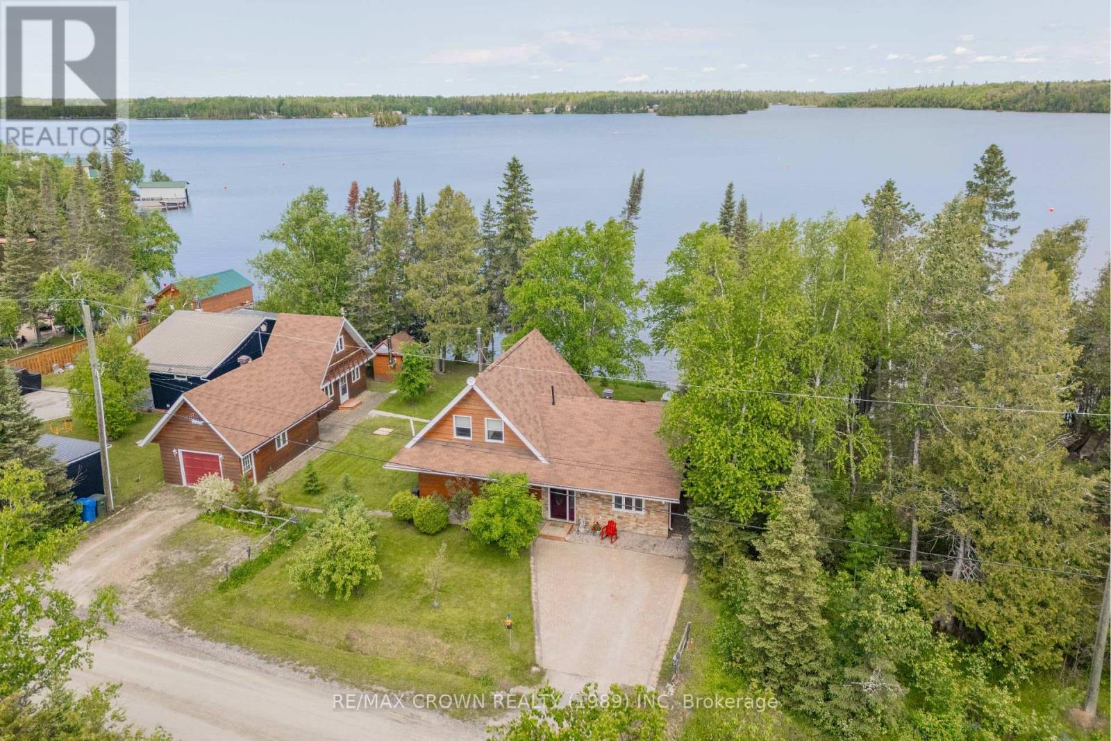 99 Lefebvre Peninsula Rd, Moonbeam, ON P0L 1V0