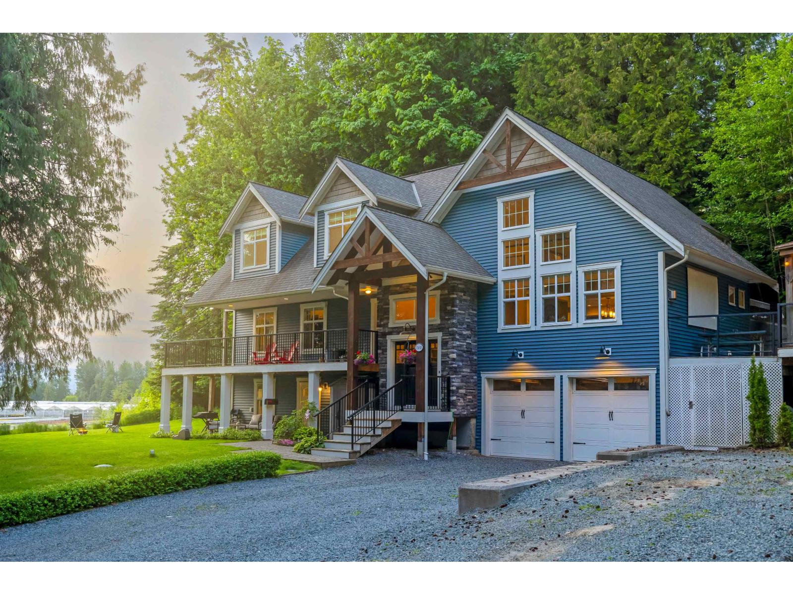 35005 Bateman Rd, Abbotsford, BC V2S 7Y8