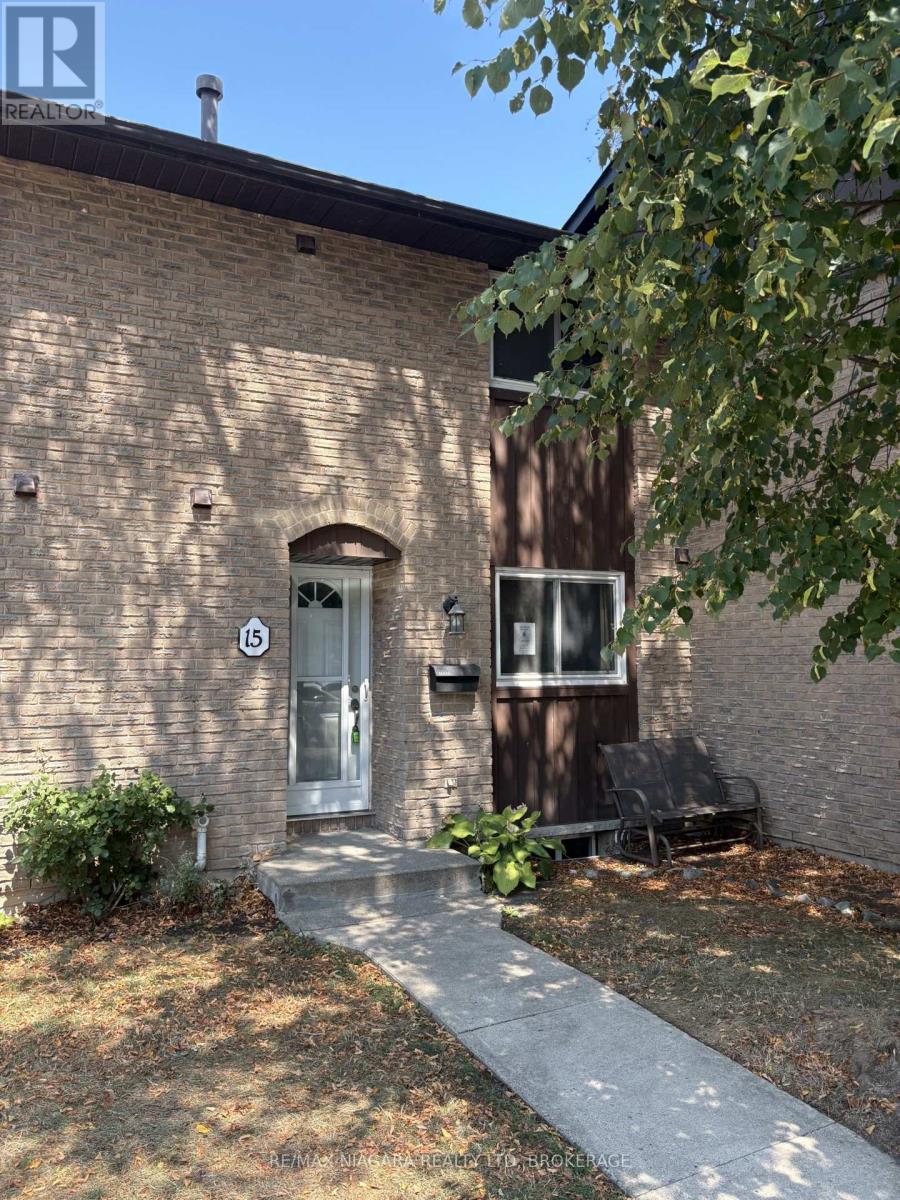 15 151 Linwell Rd, St. Catharines, ON L2N 6P3