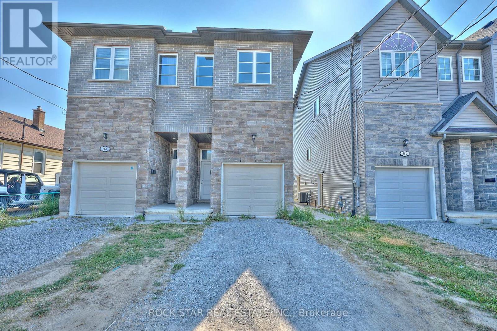 66 Battle St #b, Thorold, ON L2V 3W7