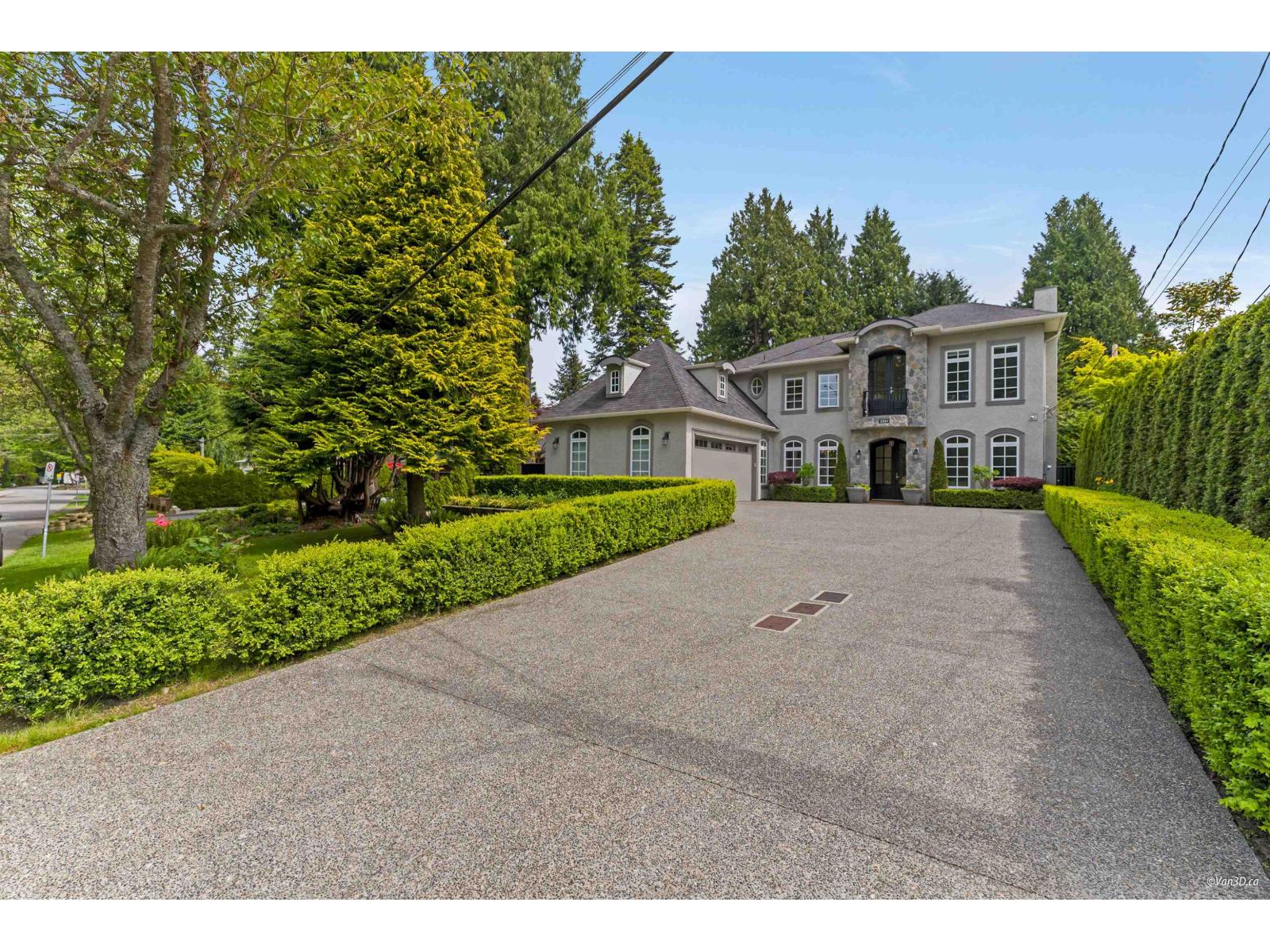 2340 Christopherson Rd, Surrey, BC V4A 3L4