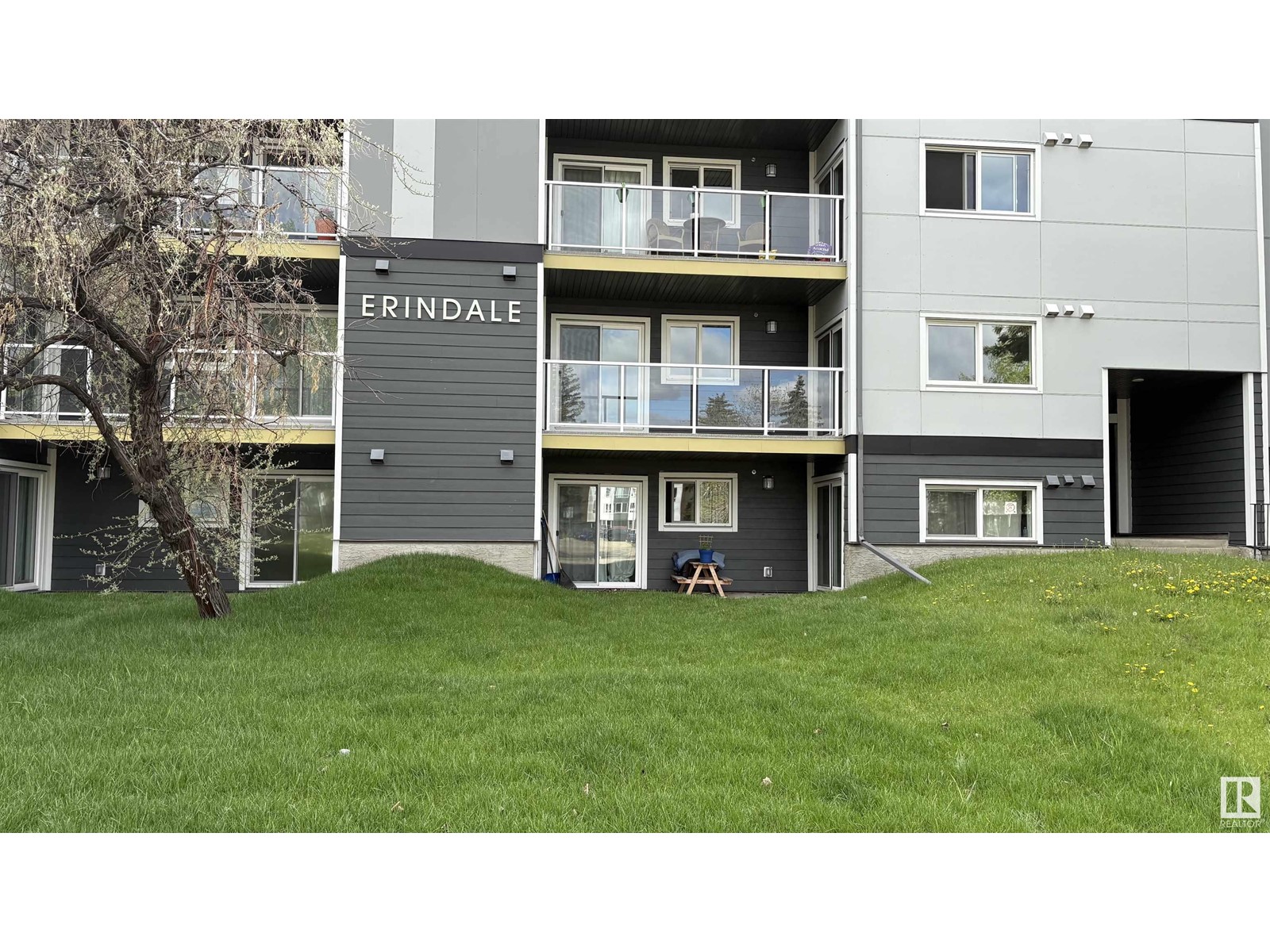 9504 182 Street Northwest #109, Edmonton, AB T5T 3A7