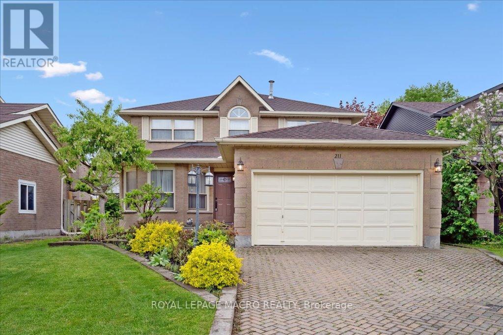 211 Rushdale Dr, Hamilton, ON L8W 2Z5