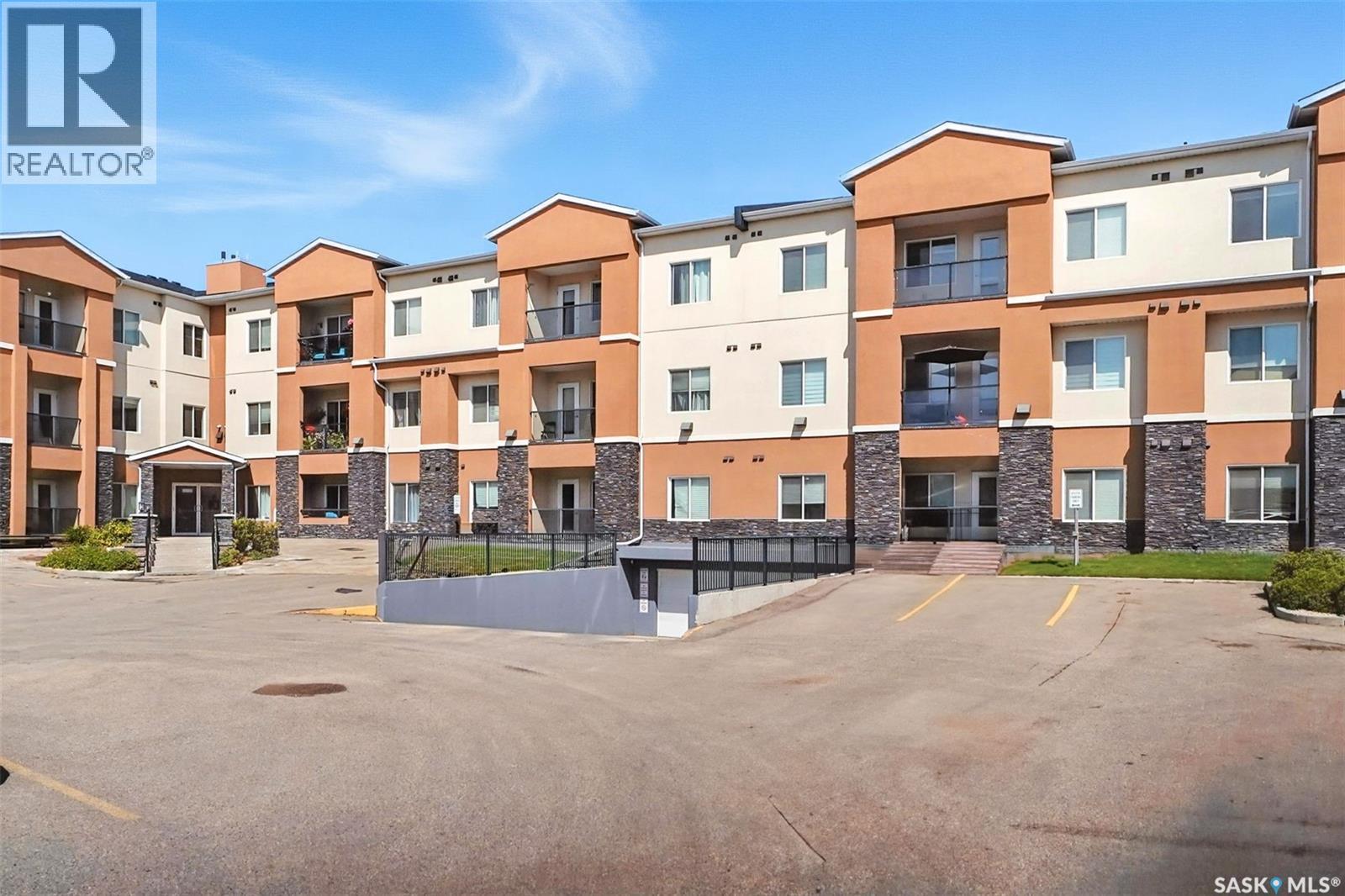 142 Pawlychenko Lane Unit 215, Saskatoon, SK S7V 0A4