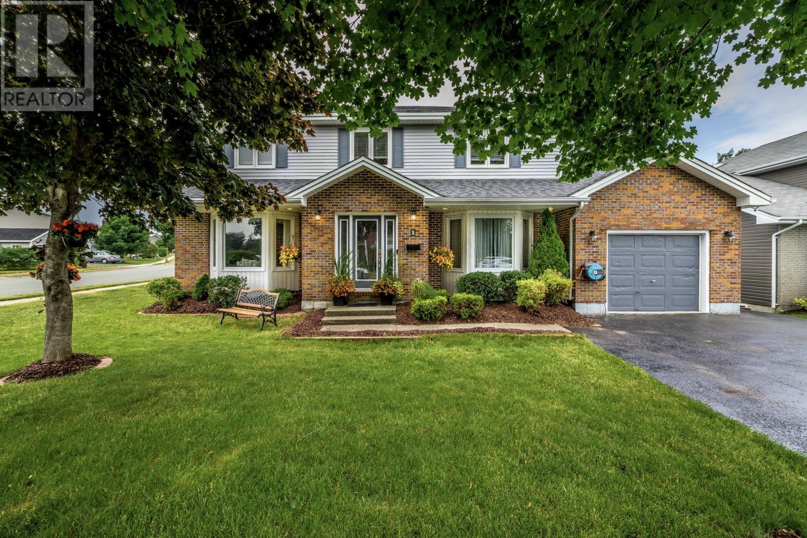 1 Victory Ln, Mount Pearl, NL A1N 3Z7