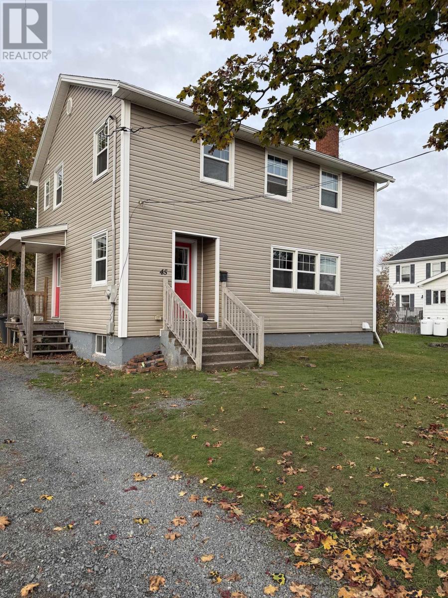 45 Fairview St, Antigonish, NS B2G 1R4