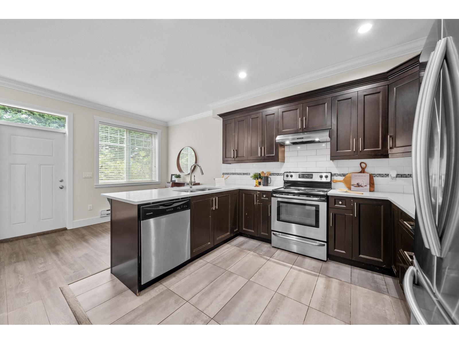 15399 Guildford Drive Unit 123, Surrey, BC V3R 7C6