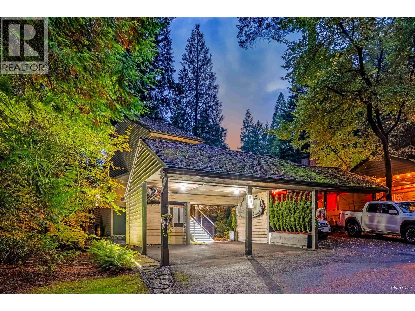 867 Frederick Rd, North Vancouver, BC V7K 2Y5