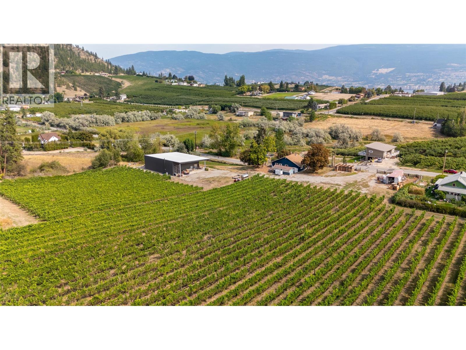 5214 Monro Ave, Summerland, BC V0H 1Z6
