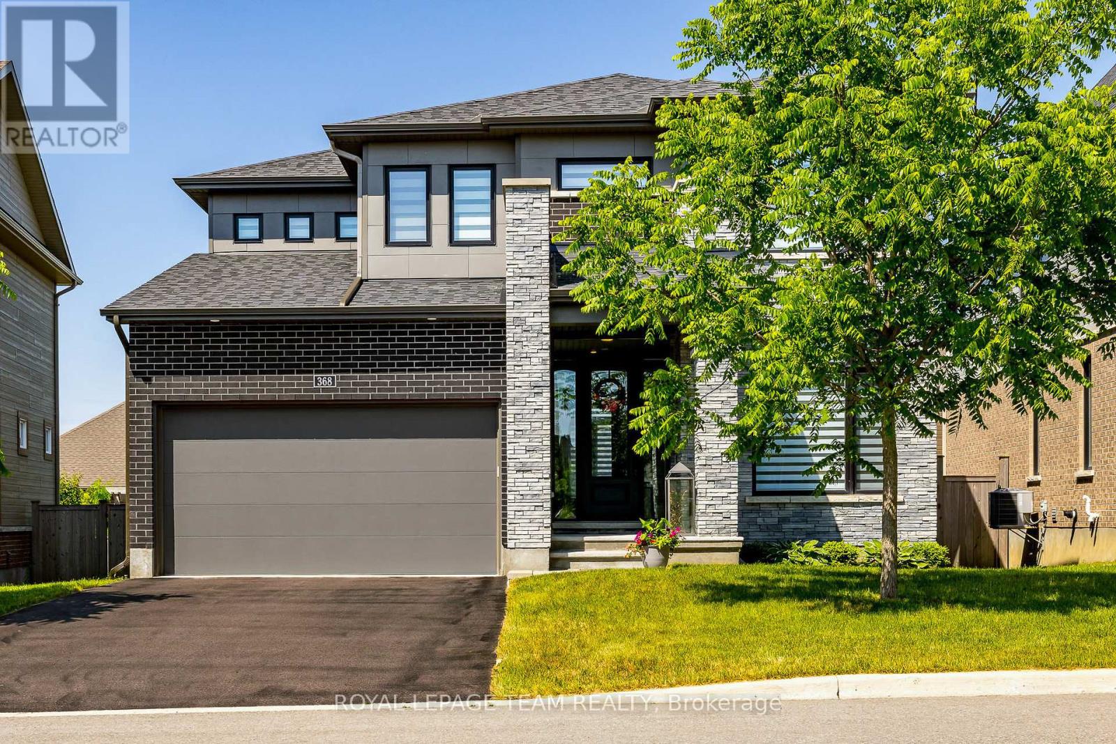 368 Trestle St, Ottawa, ON K4M 1J8