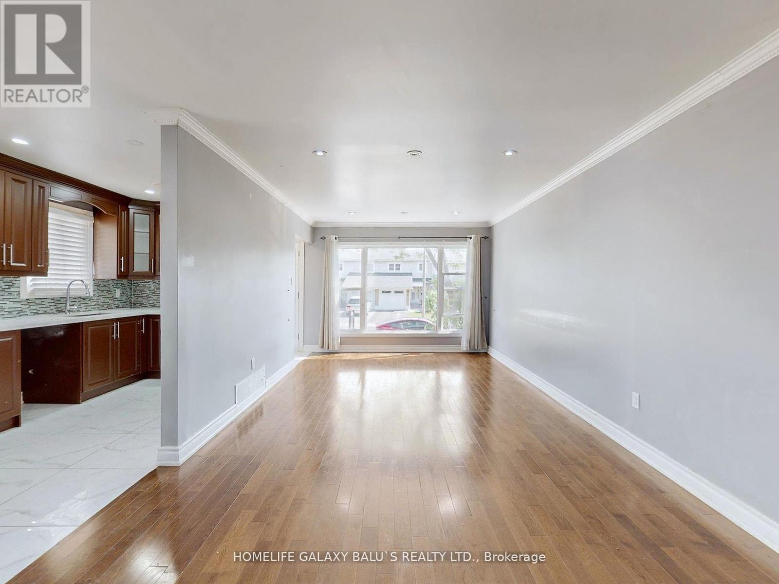 76 Lowry Sq, Toronto, ON M1B 1N6