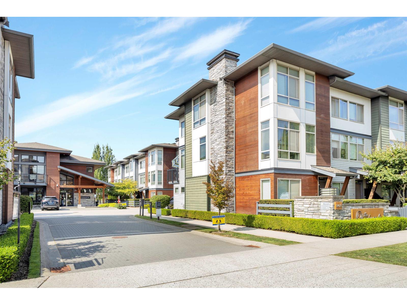8473 163 Street Unit 10, Surrey, BC V4N 6M7