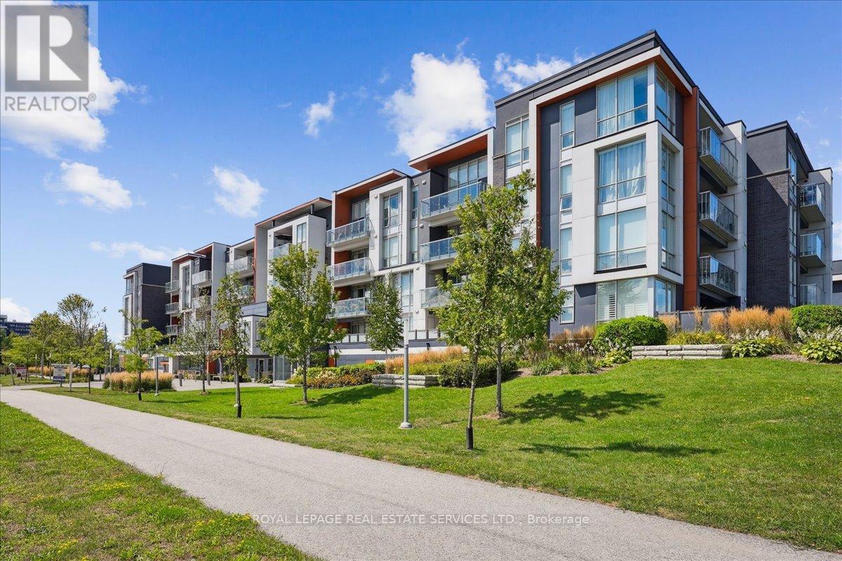 105 3028 Creekshore Common, Oakville, ON L6M 5K6