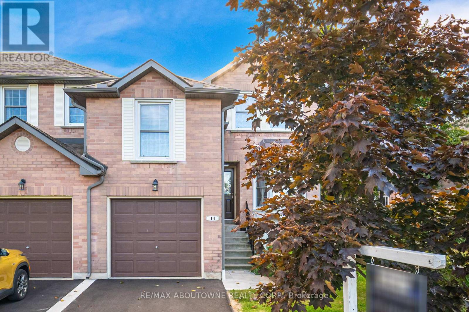14 2935 Headon Forest Dr, Burlington, ON L7M 3Z7