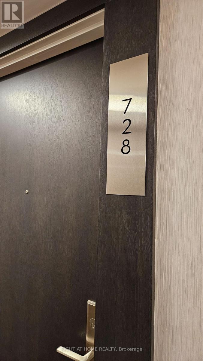 728 38 Monte Kwinter Ct, Toronto, ON M3H 0E2