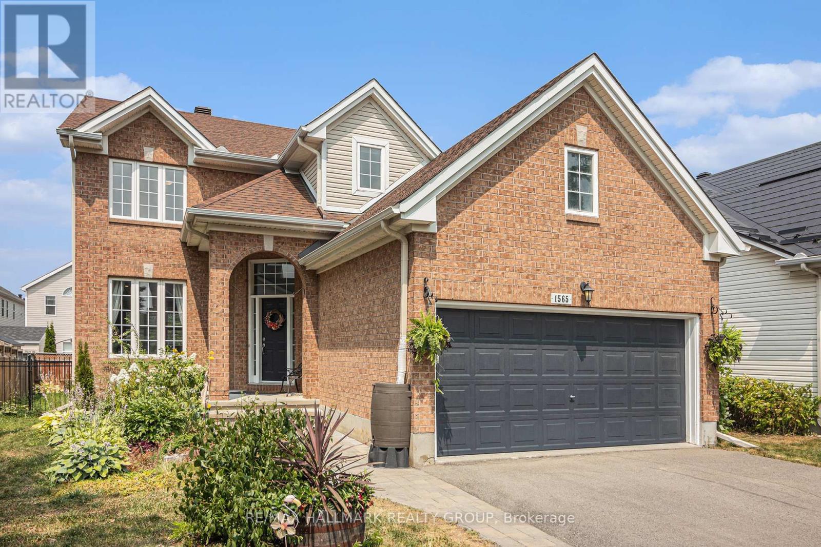 1565 Winterport Way, Ottawa, ON K4A 4B9